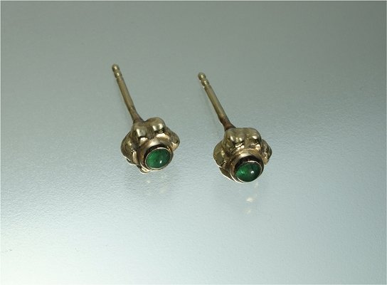 Natural twist gold & emerald studs